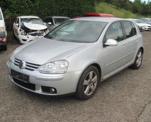 VW Volkswagen Golf V 1.4 TSi Alu/Klimaautomatik/PTS/S Gebrauchtwagen