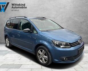 VW Volkswagen Touran Match*Navi/Kamera/Panorama-Dach* Gebrauchtwagen