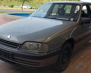 Opel Opel OMEGA A CARAVAN 2,0 1.Hand nur 98tkm Oldtime Gebrauchtwagen