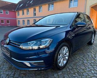 VW Volkswagen Golf VII 1.5 TSI DSG LED Navi PDC AHK 2 Gebrauchtwagen