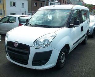 Fiat Fiat Doblo 1.6 16V Diesel 5 Sitzplätze Gebrauchtwagen