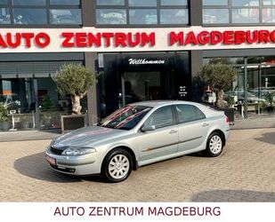 Renault Renault Laguna 1.6 16V Klimaaut,Xenon,Alu,PDC Gebrauchtwagen