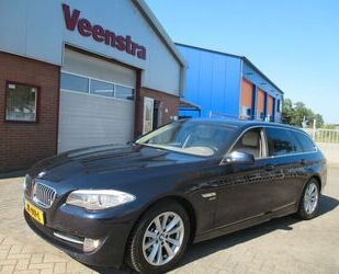 BMW BMW 530 Baureihe 5 Touring 530d xDrive NL-Zulassun Gebrauchtwagen