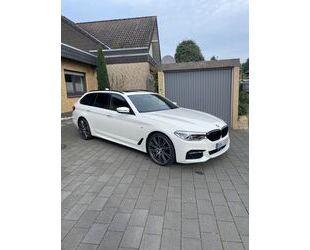 BMW BMW 530i Touring - M Paket / Neuwertiger Zustand Gebrauchtwagen