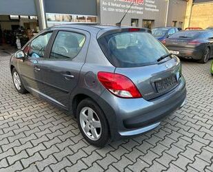 Peugeot Peugeot 207 Urban Style Panorama Alu Klima EU 5 Gebrauchtwagen