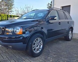 Volvo Volvo XC90 2,4 D5 AWD Geartronic Momentum 7-Sitz Gebrauchtwagen