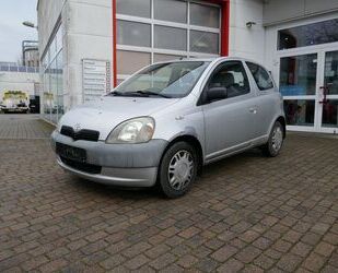 Toyota Toyota Yaris 1.0 linea terra Gebrauchtwagen