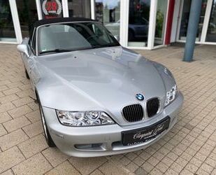 BMW BMW Z3 Roadster 1.9i, Gepflegter Zustand !!! Gebrauchtwagen