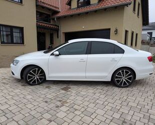 VW Volkswagen Jetta 2.0 TDI Highline - LEDER/Navi/Ele Gebrauchtwagen