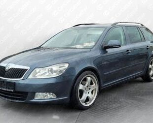 Skoda Skoda Octavia Combi 1.8T Ambition*Tempo*PDC*SHZ Gebrauchtwagen