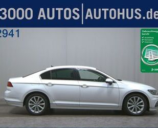 VW Volkswagen Passat 1.5 TSI R-Line Navi AID RFK Shz Gebrauchtwagen