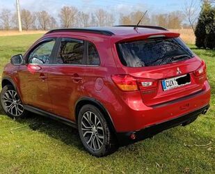 Mitsubishi Mitsubishi ASX 2.2 DI-D 4WD Top Auto AHK Pano TÜV Gebrauchtwagen