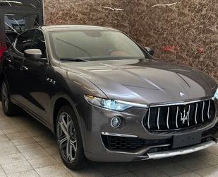 Maserati Maserati Levante Diesel 3.0 V6 184kW GRANLUSSO 4x4 Gebrauchtwagen