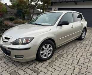 Mazda Mazda 3 Lim. 1.6 *Sport Active*AUTOMATIK*XENON*SH* Gebrauchtwagen