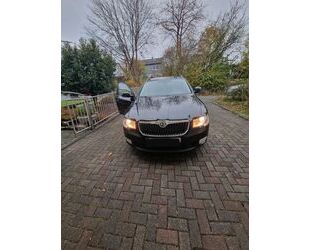 Skoda Skoda Superb 2.0 TDI DSG Active Combi Active Gebrauchtwagen