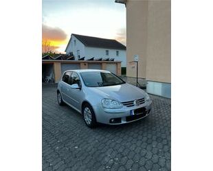 VW Volkswagen Golf 1.6 United United Gebrauchtwagen