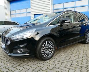 Ford Ford S-MAX 2.0 EcoBlue Titanium LED ACC Top Zustan Gebrauchtwagen