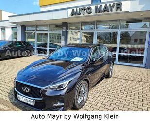 INFINITI Infiniti Q30S 2.2d Sport City Black AWD, LED, Navi Gebrauchtwagen