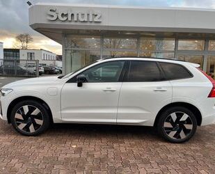 Volvo Volvo XC60 T6 Plug-in Hybrid AWD Plus Dark Gebrauchtwagen