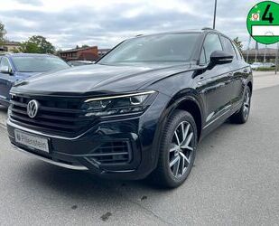 VW Volkswagen Touareg R-Line V6 3.0 TDI 4M. LED-MATRI Gebrauchtwagen