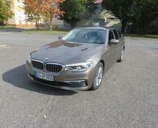 BMW BMW 520d xDrive Touring A - Gebrauchtwagen