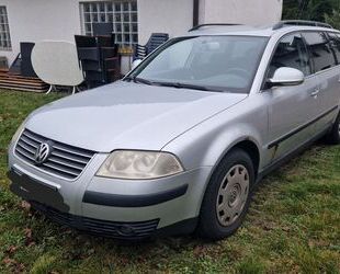 VW Volkswagen Passat Variant 2.0TDI Comfortline Varia Gebrauchtwagen