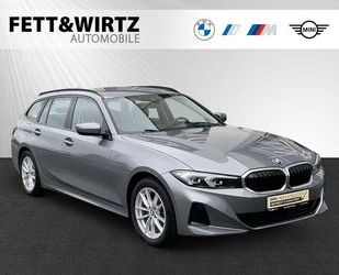 BMW BMW 320i Touring Aut.|HiFi|Standhzg.|DAB|LCProf. Gebrauchtwagen