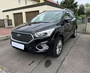 Ford Ford Kuga 1,5 4x4 182PS Vignale Autom. Pano Gebrauchtwagen