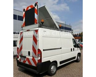 Peugeot Peugeot Boxer L2H2 140 Begleitfahrz. BF3*MIETKAUF Gebrauchtwagen