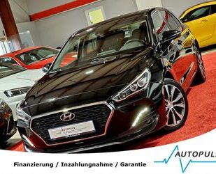 Hyundai Hyundai i30 YES! Plus*NAVI*TEMPOMAT*PDC* Gebrauchtwagen