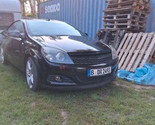 Opel Opel Astra 1.9 CDTI ECOTEC Cosmo Cosmo Gebrauchtwagen