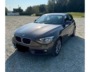 BMW BMW 118d -F20//Navi//Scheckheft//Assistenten//TOP Gebrauchtwagen