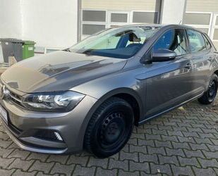 VW Volkswagen Polo VI Comfortline / Sitzheizung / 1. Gebrauchtwagen