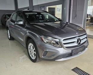 Mercedes-Benz Mercedes-Benz GLA 200 CDI / d 4Matic+Panorama+AHK+ Gebrauchtwagen