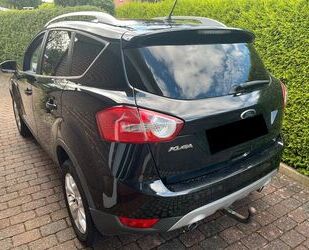 Ford Ford Kuga 2,0TDCi 2x4 103kW Champions Edition Cha. Gebrauchtwagen