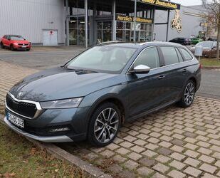 Skoda Skoda Octavia 2.0 TDI *200PS* DSG 4x4 SCOUT COMBI Gebrauchtwagen