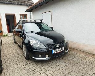 Suzuki Suzuki Kizashi 2.4 SPORT CVT Allrad SPORT Gebrauchtwagen