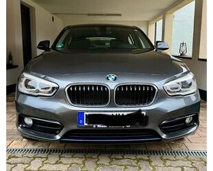 BMW BMW 118i Sport Line, LED, BusinessPaket Gebrauchtwagen