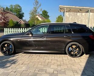 BMW BMW 330d xDrive Touring Automatic KW DDC Gew.Fahrw Gebrauchtwagen