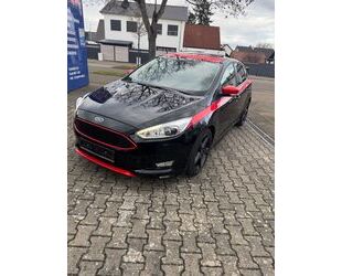 Ford Ford Focus Lim. Sport NAVI,SHD,PDC,CAMERA,ALU,SITZ Gebrauchtwagen