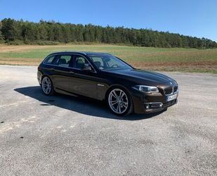 BMW BMW 530d xDrive Touring A Luxury Line Luxury Line Gebrauchtwagen