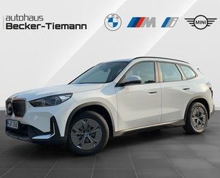 BMW BMW iX1 xDrive30 ELEKTRO*AKTION*Premium Paket*AHK* Gebrauchtwagen