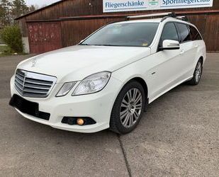 Mercedes-Benz Mercedes-Benz E 200 CDI T 12-fach bereift-Service Gebrauchtwagen