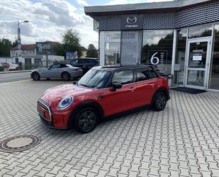 Mini MINI Cooper 1.5i 136PS Classic Trim Automatik, Led Gebrauchtwagen