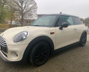 Mini MINI Cooper PEPPER Navi Pano PDC SHZ WR Gebrauchtwagen