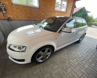 Audi Audi A3 1.4 TFSI Ambiente Sportback Ambiente Gebrauchtwagen