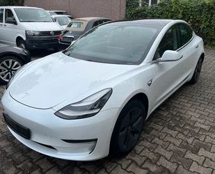 Tesla Tesla Model 3Standard Range Plus 53KWH A.Pilot Pr. Gebrauchtwagen