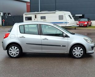 Renault Renault Clio Edition Dynamique 1.2 16V/KLIMAAUTOM. Gebrauchtwagen