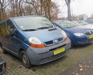 Renault Renault Trafic Combi L1H1 2,7t verglast Gebrauchtwagen