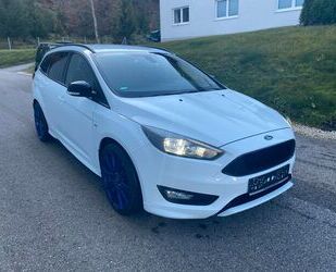 Ford Ford Focus Turnier 1.5 EcoBoost ST-Line,Navi,LED,1 Gebrauchtwagen